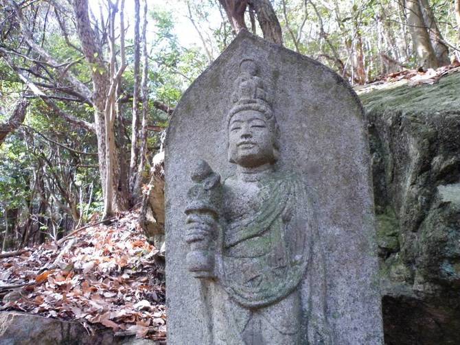 観音像3 観音像3